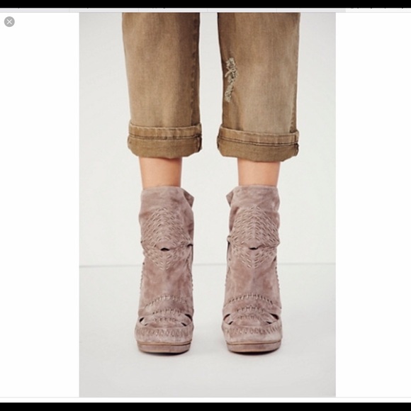 New Jeffrey Campbell Free People Ivy Woven Bootie - Picture 2 of 6